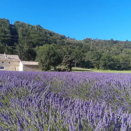 Camin'hôtes Drôme Soleil Couchant Ferienhaus